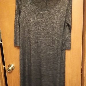 Gray dress wore once  ❤️ Like for lower prices & shipping or bundle&you offer